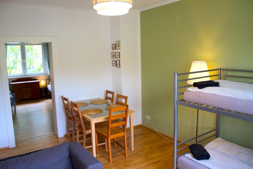 Helle Wohnung Im Norden Leipzigs Esterno foto